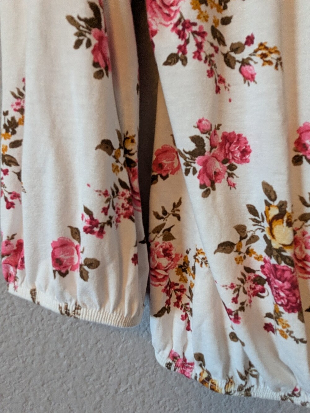 Free Kisses White Floral Peasant Blouse with Pink Rose Print Bloomcore Boho Sz L - Picture 4 of 6